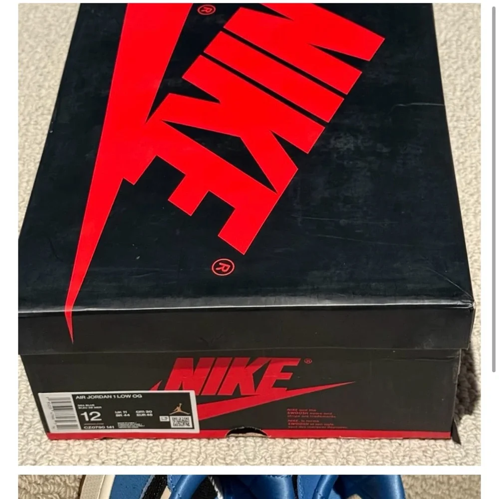 Nike Blue and Black Sneakers Premium Leather High-Top - Picture 4 of 6